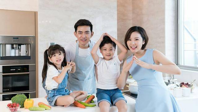 独生子继承亡母3套房，表姐争遗产，一场家庭风波的背后
